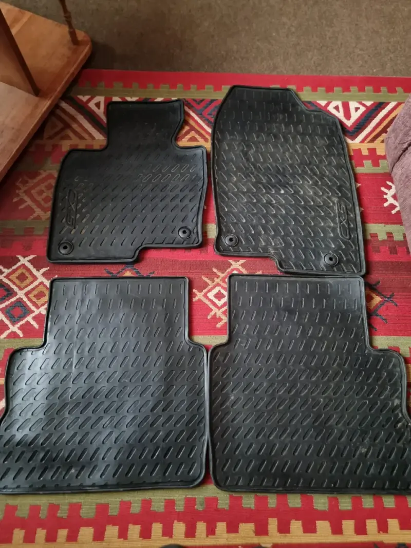 Alfombras de goma para auto CX5 - 2