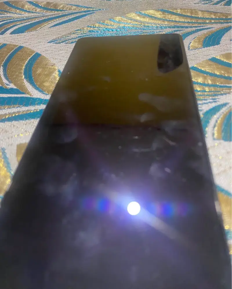 Smartphone Infinix con triple cámara trasera - 6