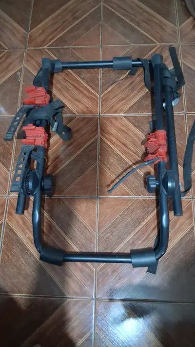 Portabicicletas para auto con correas ajustables - miniatura 2