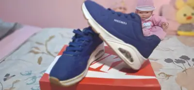 Zapatillas deportivas azules Skechers para niña - miniatura 2