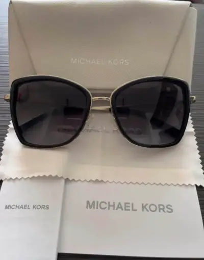 Gafas de sol Michael Kors con estuche original - miniatura 1
