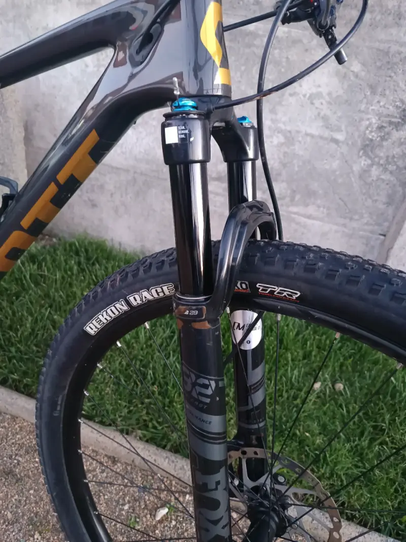Bicicleta Scott 910 fibra de carbono - 2