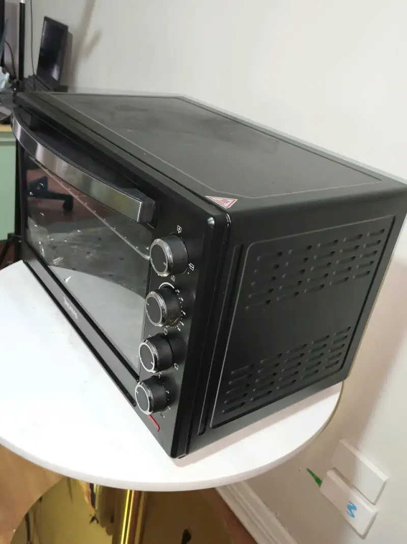 Horno eléctrico de sobremesa con controles manuales - 2