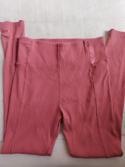 Leggings deportivos rosados Puma para mujer - miniatura 1