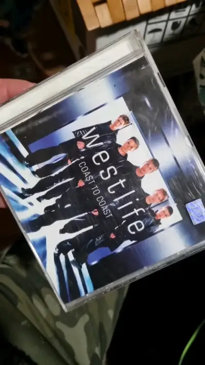 CD Westlife Coast to Coast en buen estado - miniatura 2