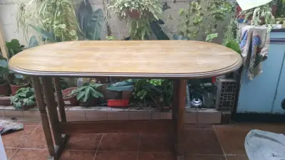Mesa de comedor ovalada de madera - miniatura 3