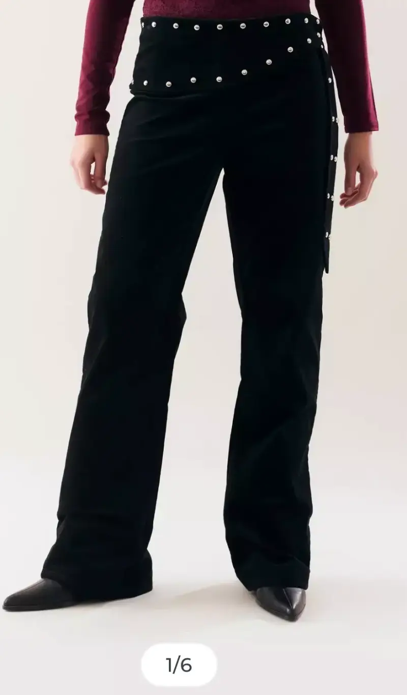 Pantalones negros con cinturón de ojales - 4