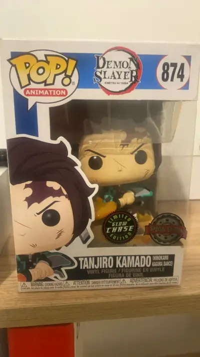 Funko Pop Tanjiro Kamado Edición Especial - miniatura 1