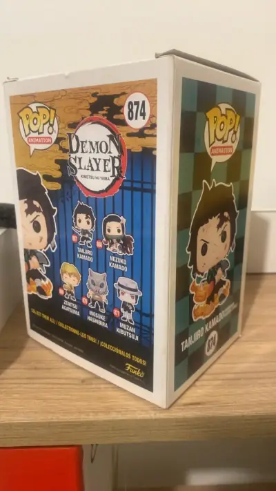 Funko Pop Tanjiro Kamado Edición Especial - miniatura 2