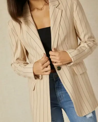 Blazer beige a rayas para mujer - miniatura 1