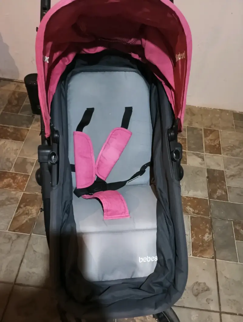 Coche de bebé Bebesit rosa plegable - 3