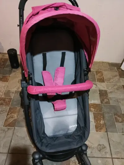 Coche de bebé Bebesit rosa plegable - miniatura 4