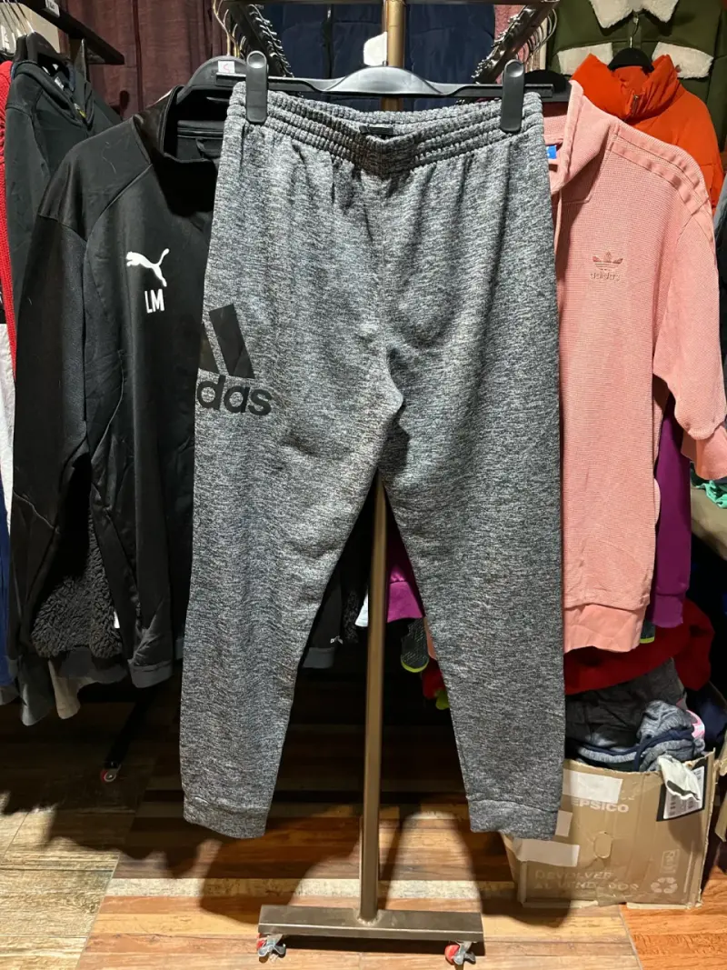 Pantalon de buzo Adidas - 1