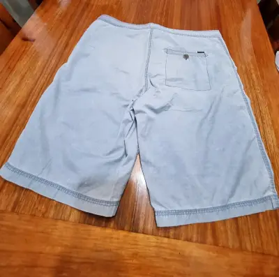 Shorts de hombre color azul claro - miniatura 2