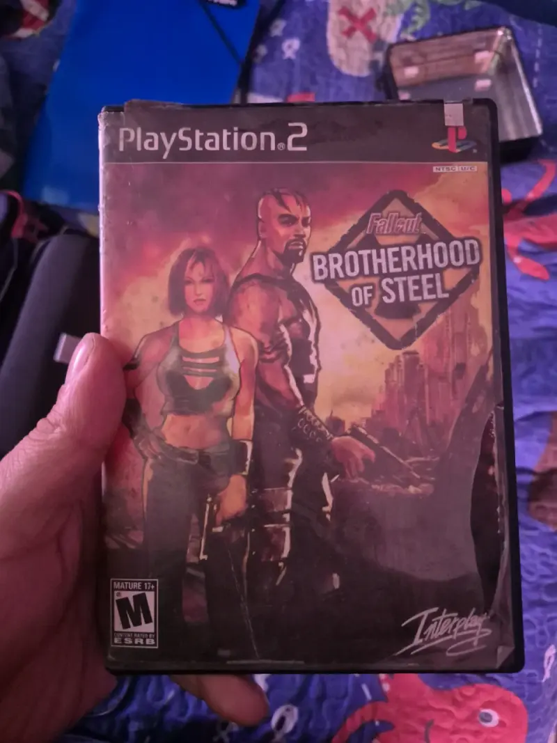 Consola Sony PlayStation 2 Slim con juego incluido - 3