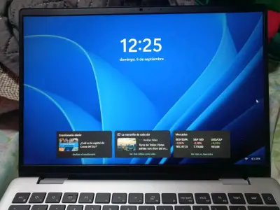 Laptop Dell con Windows 11 Pro - miniatura 8