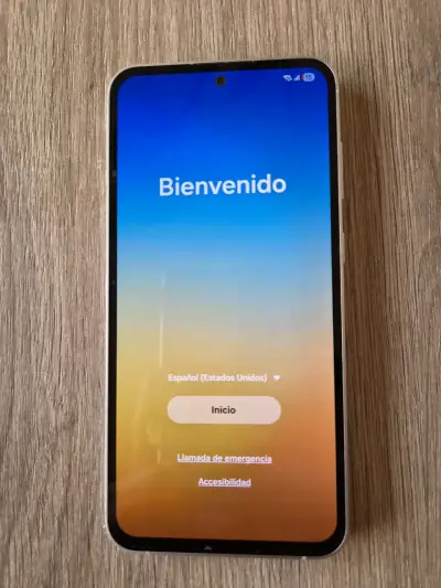 Samsung Galaxy S23 FE 5G en buen estado - miniatura 1