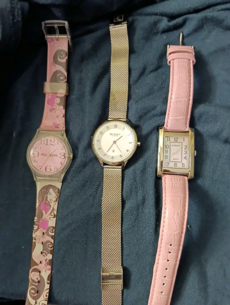 Reloj de pulsera Curren con correa metálica - 1