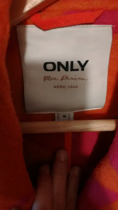 Abrigo de lana estampado naranja y fucsia Only - miniatura 3