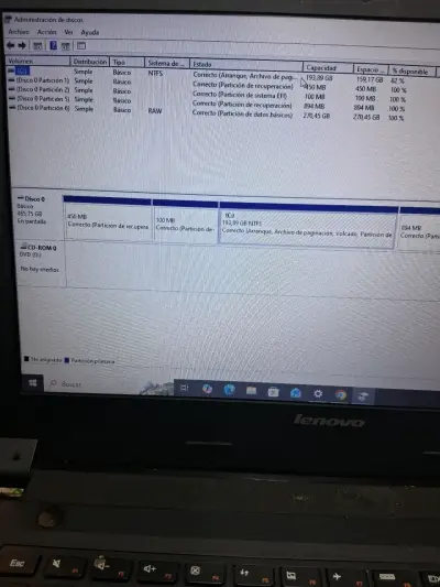 Laptop Lenovo Intel inside 8GB RAM - miniatura 4