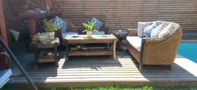 Juego de muebles de terraza de mimbre con cojines - miniatura 1