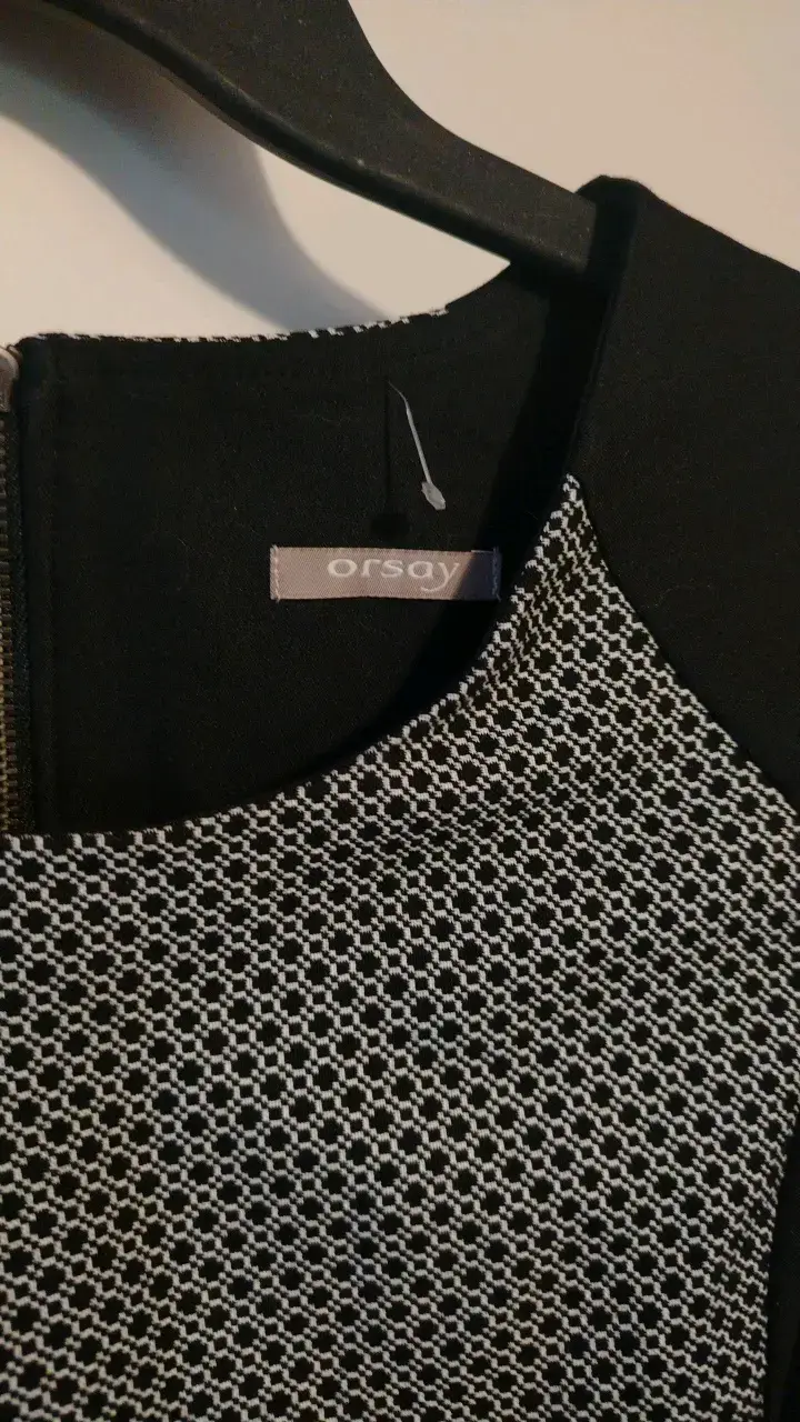 Vestido elegante negro y blanco Orsay - 2