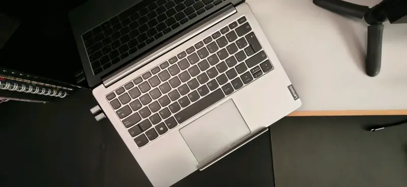 Lenovo Ideapad pantalla 2k - 3