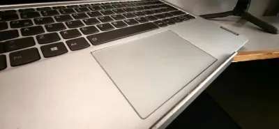 Lenovo Ideapad pantalla 2k - miniatura 5