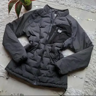 Chaqueta térmica negra HW para mujer - miniatura 3