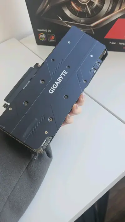 Tarjeta gráfica RX 5700 XT OC 8gb Gigabyte - miniatura 4