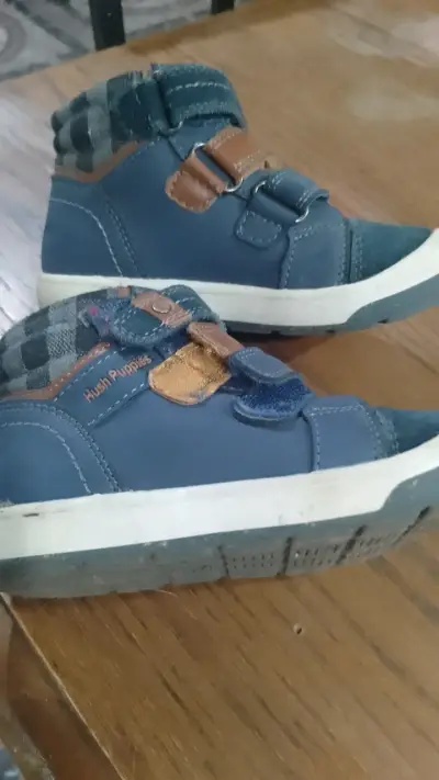 Zapatillas infantiles Hush Puppies azul y marrón - miniatura 3