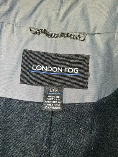 Abrigo impermeable gris con capucha para mujer - miniatura 5
