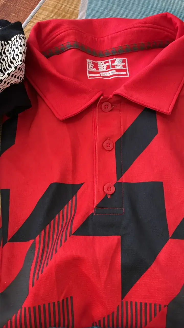 Lote de Poleras Nike, Adidas y New Balance - 2