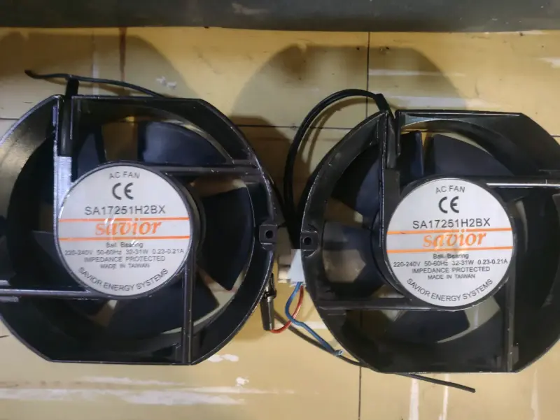 Ventiladores AC industriales Savior y NMB - 1