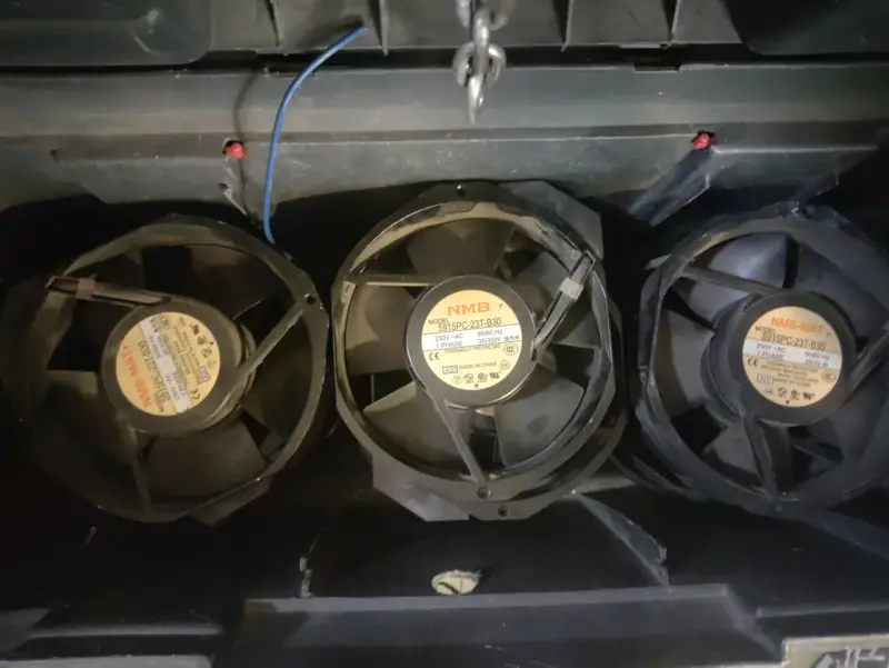 Ventiladores AC industriales Savior y NMB - 3