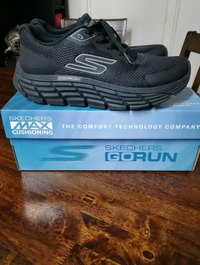 Zapatillas Skechers Go Run Max Cushioning negras - miniatura 1