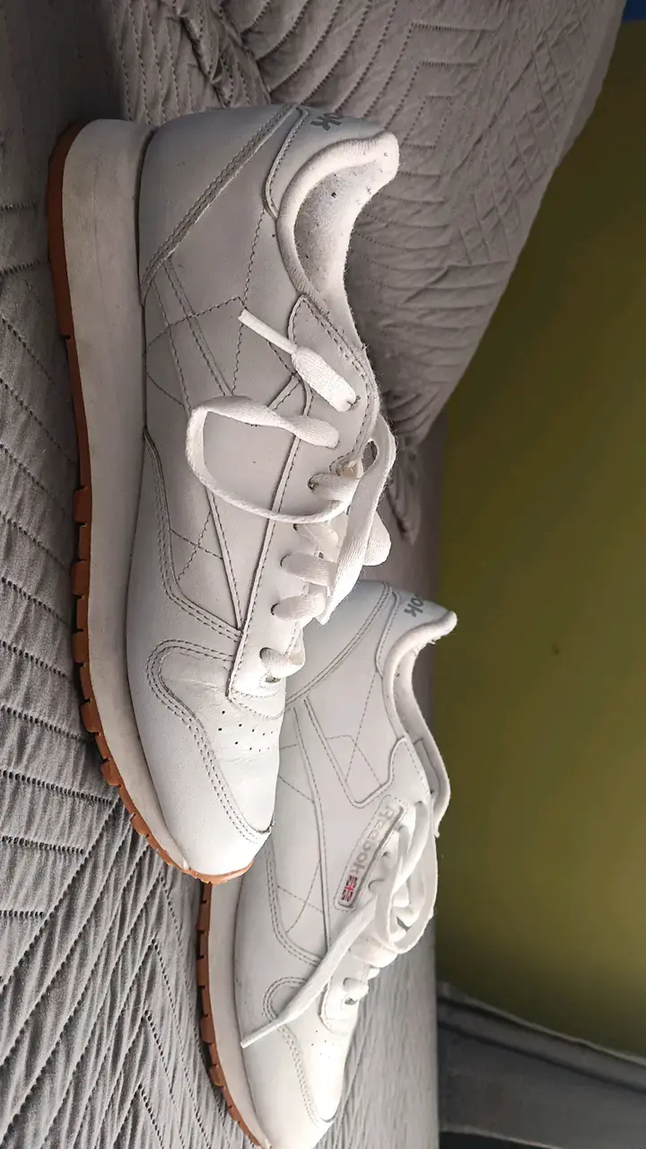 Zapatillas deportivas blancas Reebok Classic - 2