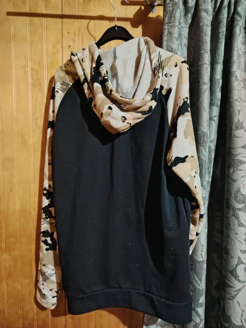 Polerón Nike Dri-Fit con Capucha Camuflado - 6