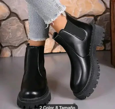 Botines negros de cuero para mujer - miniatura 1