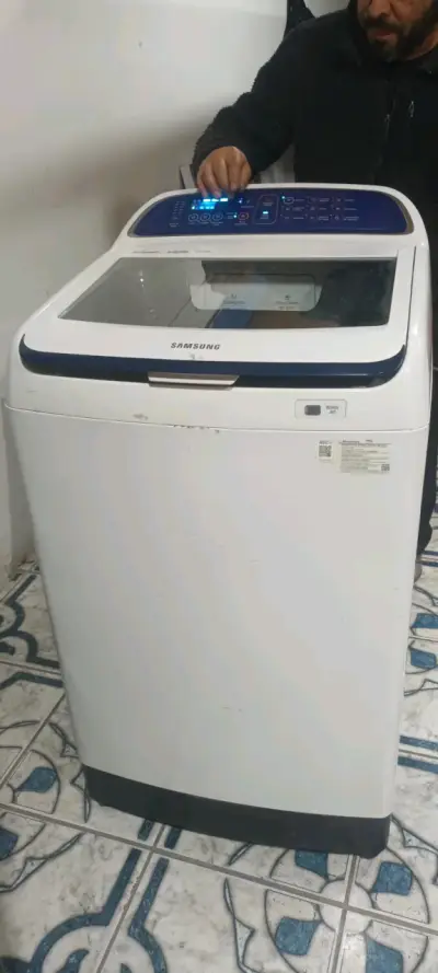 Lavadora Samsung 15 kg con tecnología Wobble - miniatura 2