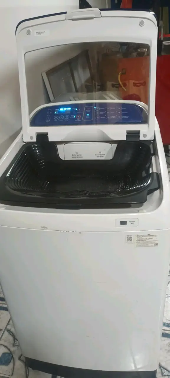 Lavadora Samsung 15 kg con tecnología Wobble - 3
