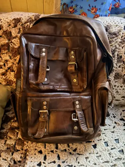 Mochila de cuero vintage marrón - miniatura 1