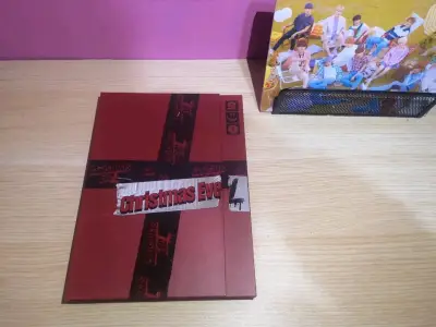 Álbum Stray Kids Christmas Eve special ver. - miniatura 1