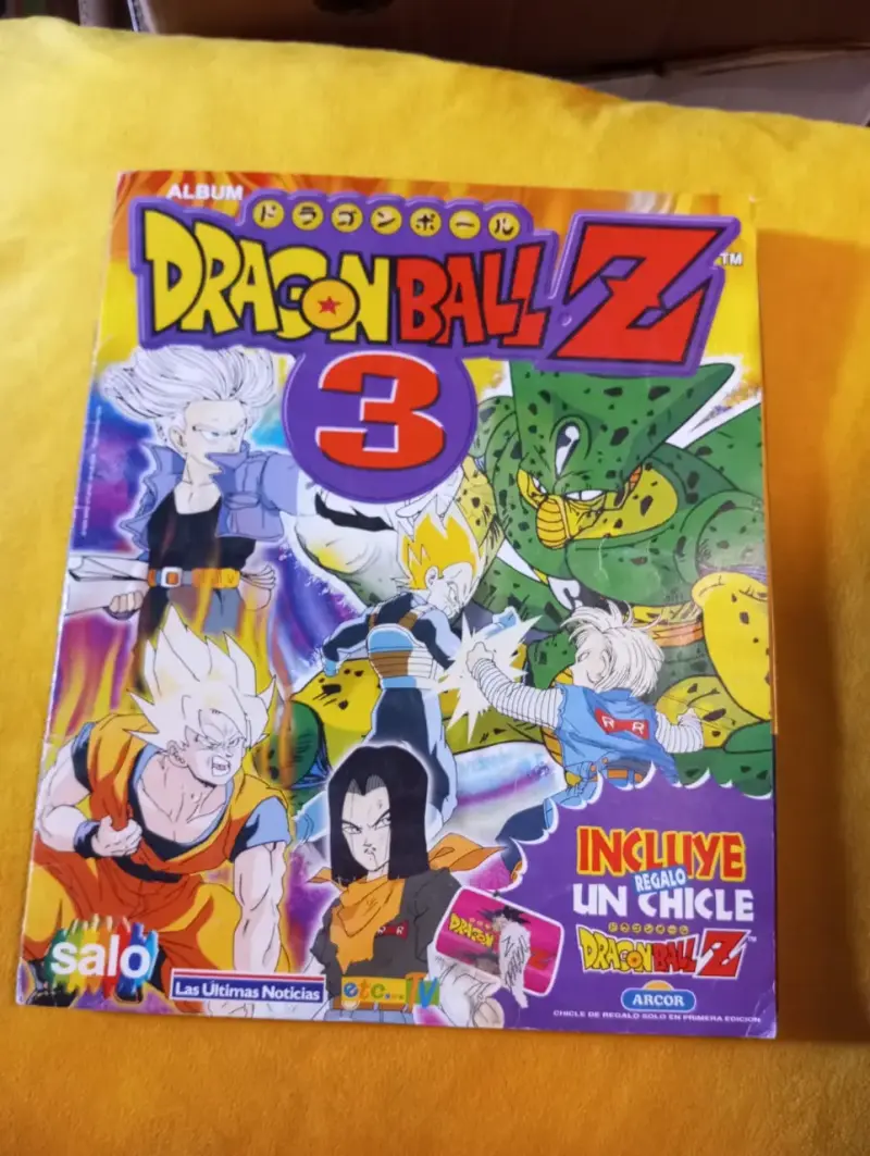 Álbum Dragon Ball Z 3 Salo de Época – Buen Estado - 1