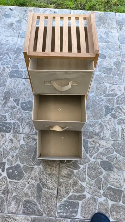 Organizador de madera con cajones de tela - miniatura 1