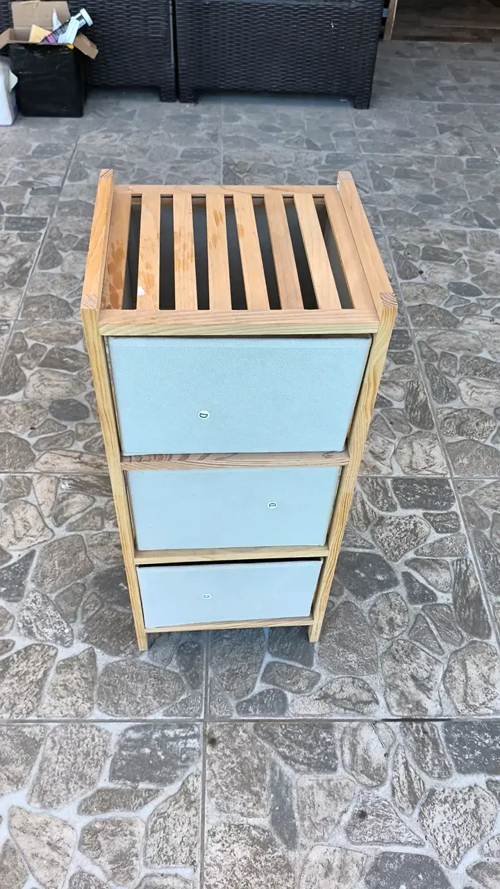 Organizador de madera con cajones de tela - 3