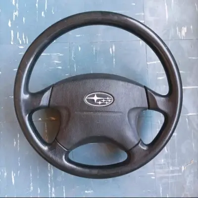 Volante original Subaru Forester 1995 al 2005 - miniatura 1
