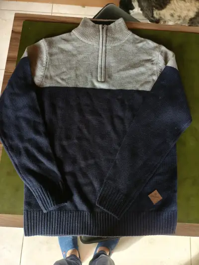 Suéter de lana para hombre gris y azul - miniatura 1