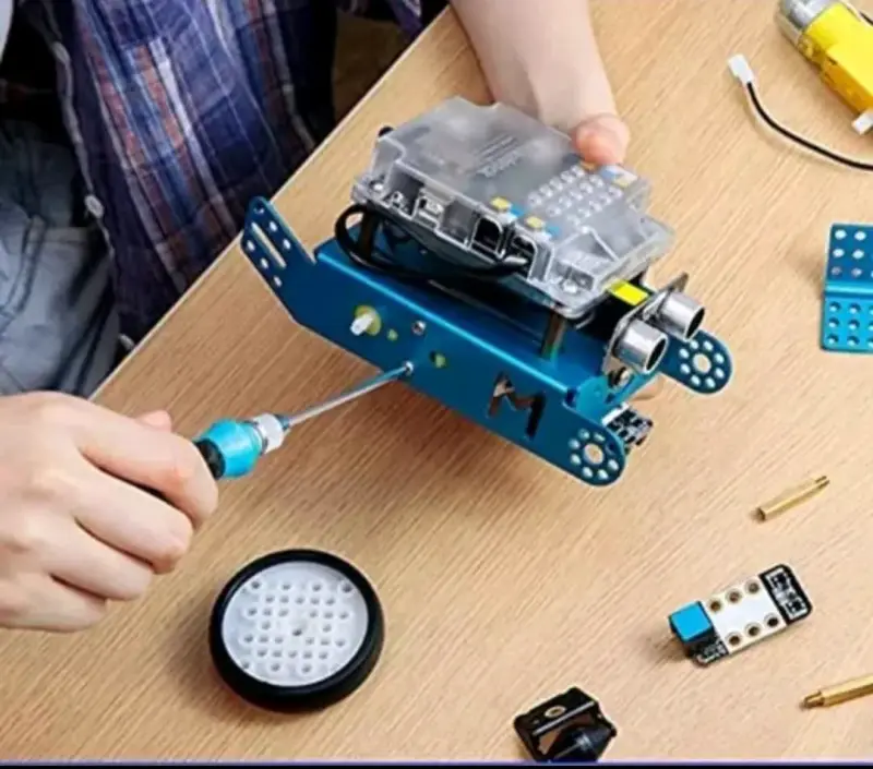 Robot educativo mBot con Bluetooth y sensores - 2