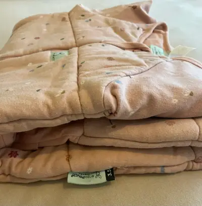 Saco de dormir ergopouch rosa para bebé - miniatura 1